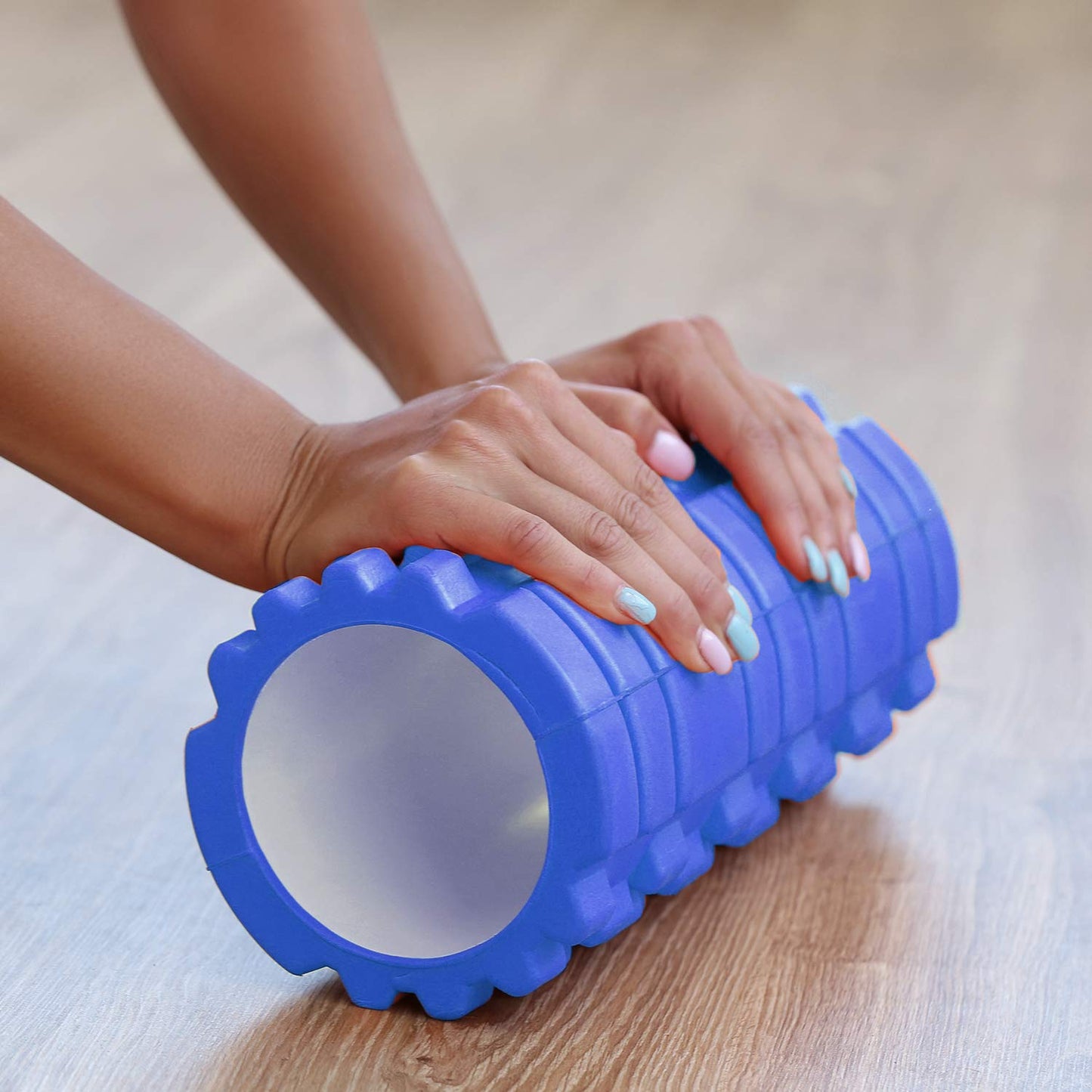 Foam Roller for Deep Tissue Muscle Massage and Pain Relief Equipment (Blue)